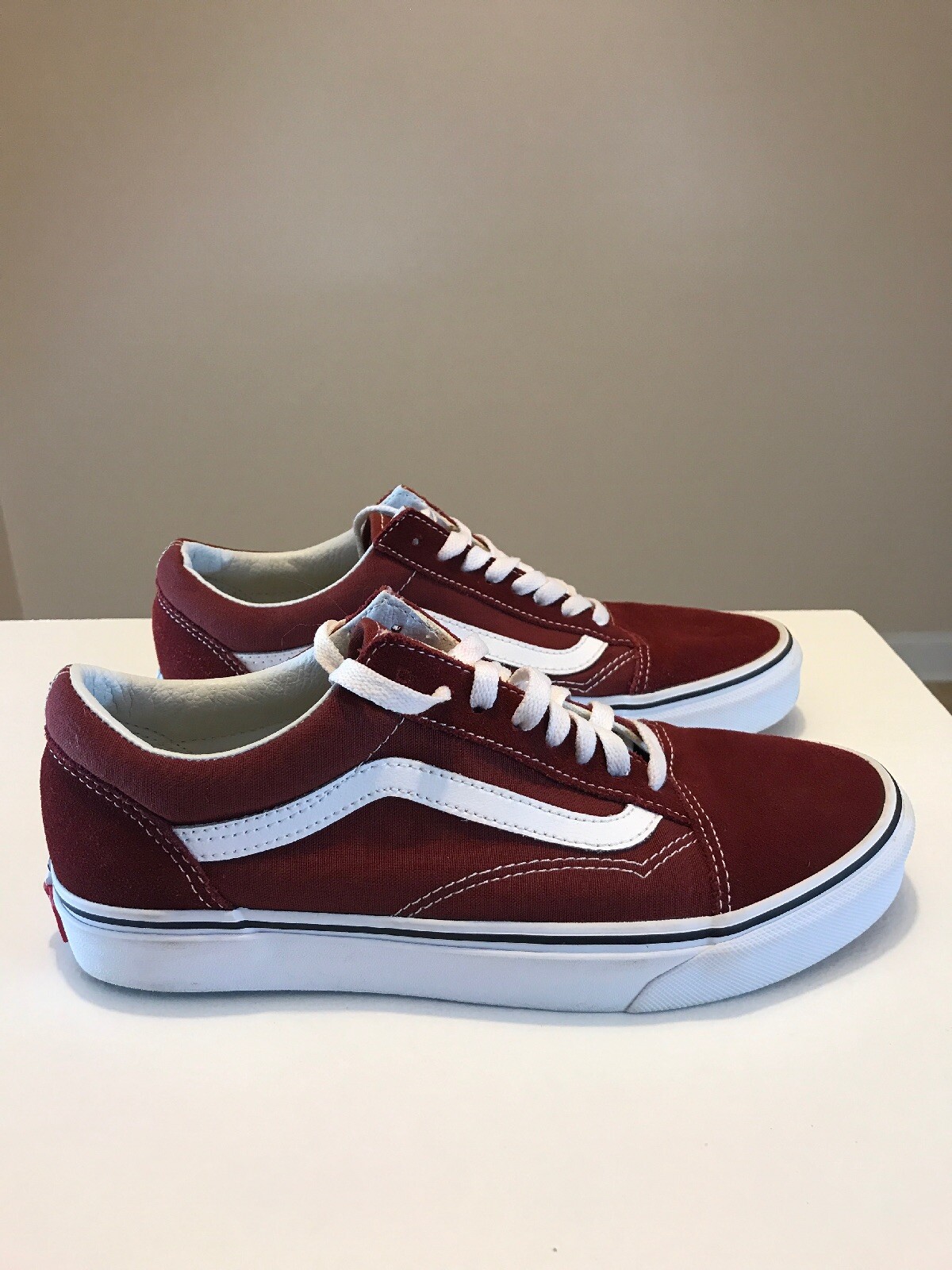 maroon vans low