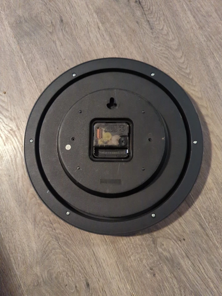 Wildberry Incense Hanging Wall Clock (Dealer Exclusive) - Изображение 3 из 4