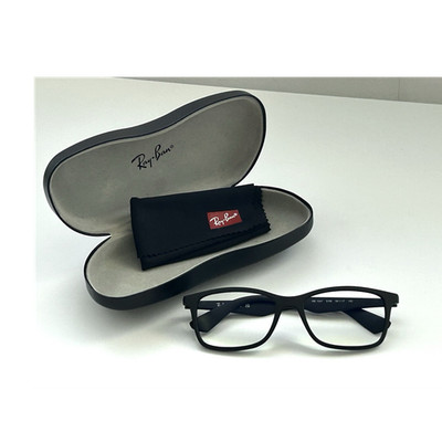 Ray-Ban 7047 Brillenfassung Schwarz Kunststoff Vollrand Unisex