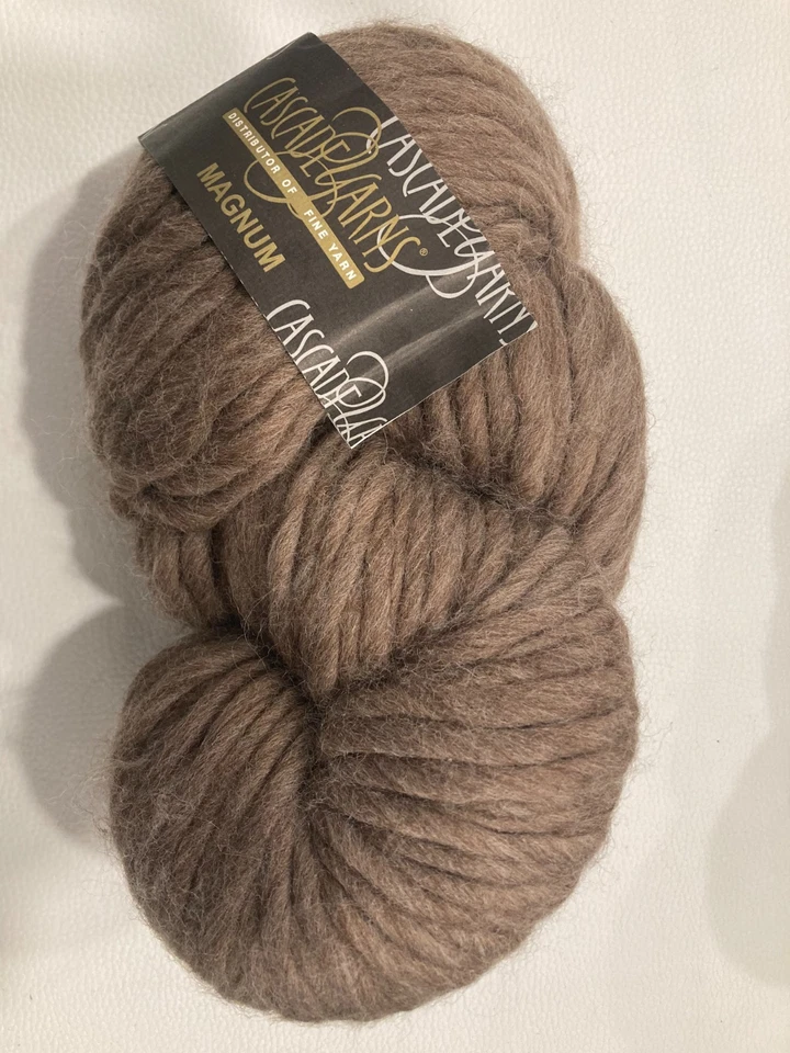 CASCADE YARNS Magnum LOT OF 3 Skeins Asst Colors Peruvian Highland Wool NEW - Image 2 of 4