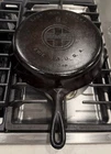 Vintage Griswold 704P No. 8 Cast Iron Skillet as found LEVEL on BOTH SIDES