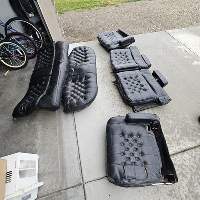 Cadillac Brougham FleetwooDeElegance Black leather seats +      Mystery box