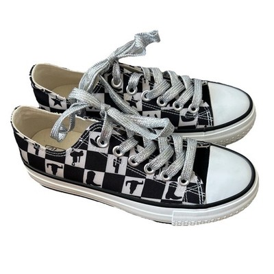 2FlyCo Women's Checkered Cowgirl Kickers Sneakers Metallic Silver Laces 6 M New