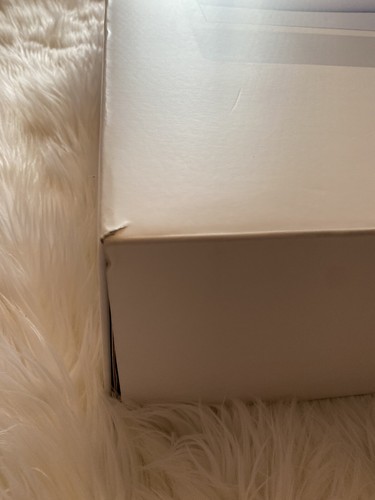 iMac 24 Inch - BOX ONLY - Silver - Model A2438 - Photo 2/11