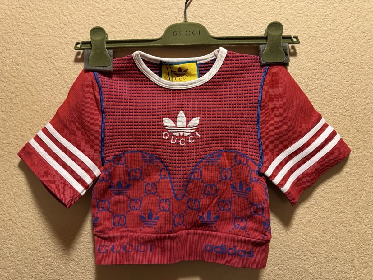 値下げ中　新品未使用タグ付き　GUCCI adidas ポロシャツ S 赤色 新品タグ付GUCCI グッチ服 adidasアディダスコラボポロニット