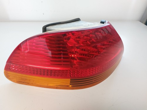 BMW 730i Bj. 2001 Rückleuchte Rücklicht links Fahrerseite 155513 8379687