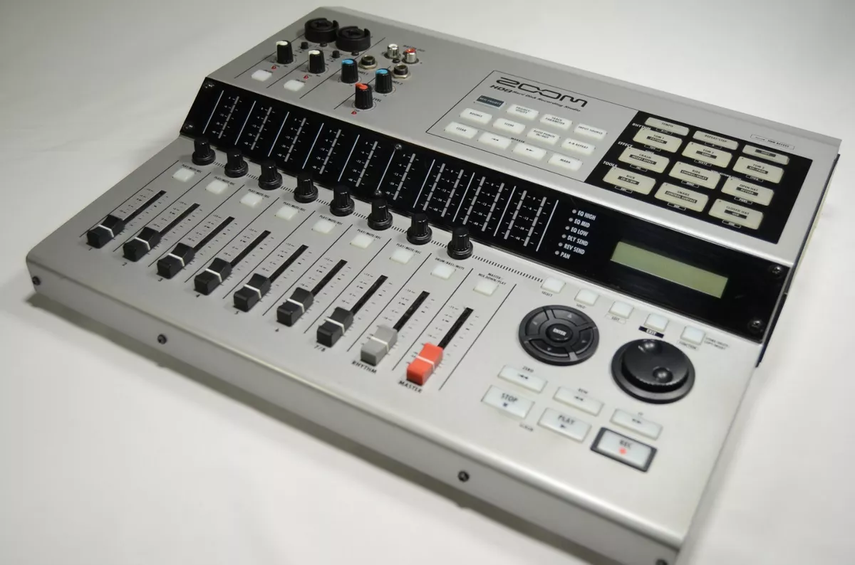 ZOOM HD8/Hard Disc Recording Studio-