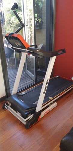 Treadmill Reebok ZRK-1. good condition, with numerous programs. Rarely used - Picture 2 of 3