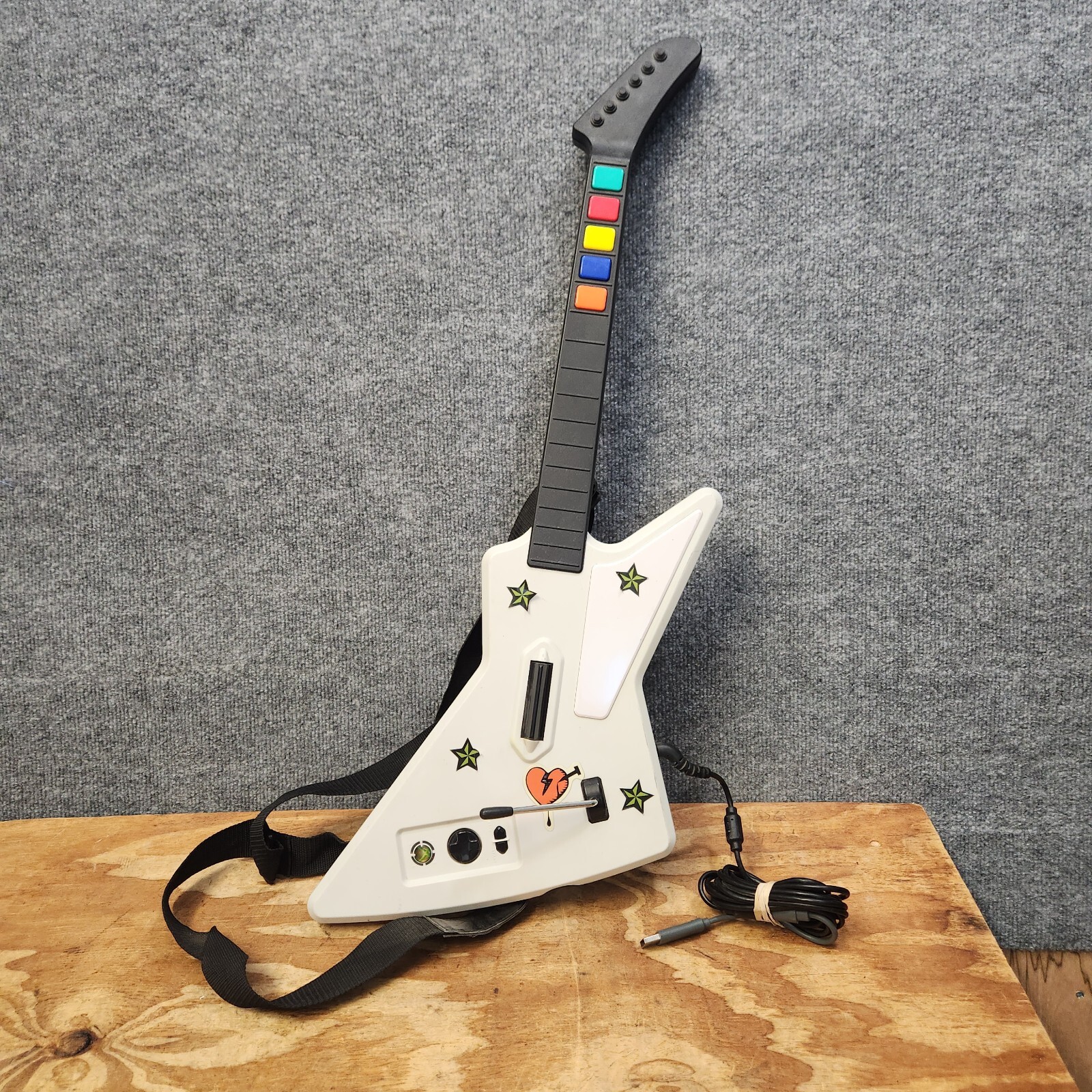 Xbox 360 Guitar Hero Gibson XPlorer Xplorer Controller 95065 RedOctane