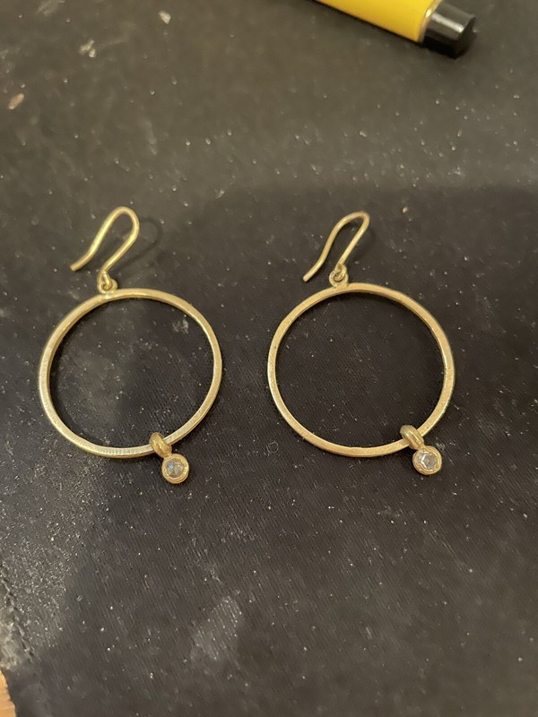 L Frank authentic custom made 18 carat yellow gold hoop earrings w/diamonds