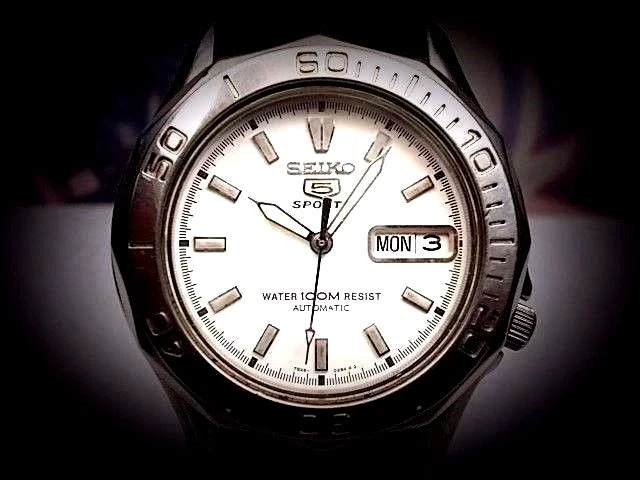 SEIKO EXCELENTE WATCH RELOJ SEIKO 5 SPORTS AUTOMATICO WATER 100