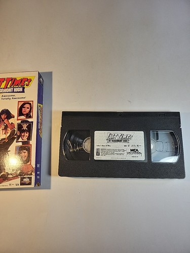 Fast Times at Ridgemont High (VHS, 1996) - Picture 3 of 3