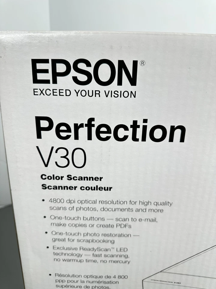 Epson Perfection V30 Color Flatbed Scanner New Sealed - Image 2 of 4