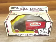 Ertl True Value 1926 Mack Bulldog Delivery Van 1362 Bank NOS Die-Cast t81