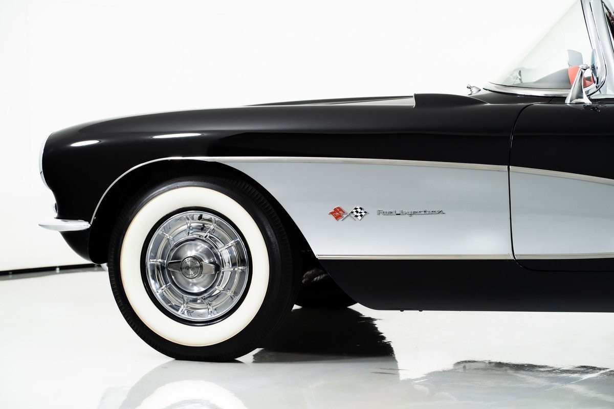 1957 Onyx Black Chevrolet Corvette   | C1 Corvette Photo 8