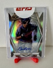 BROOKS LEE 2022 BOWMAN INVICTA AUTOGRAPH REFRACTOR TWINS AUTO /99 Q4407