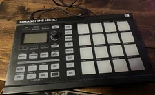 Native Instruments Maschine Studio Black Controller Beat Machine No Software