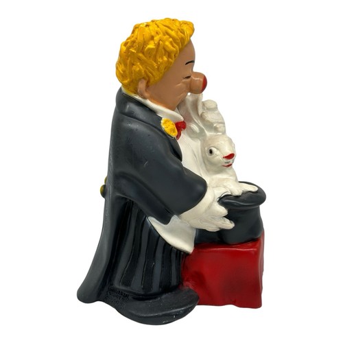 Vintage Clown Figurine Universal Statuary Rabbit In Hat Magician 11.5” Tall - Picture 5 of 12