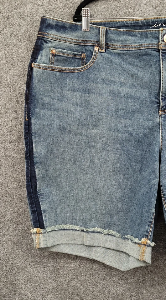 INC Denim Shorts Women's 24 W Stretch Pockets High Rise 9" Inseam Blue NWT - Image 2 of 4