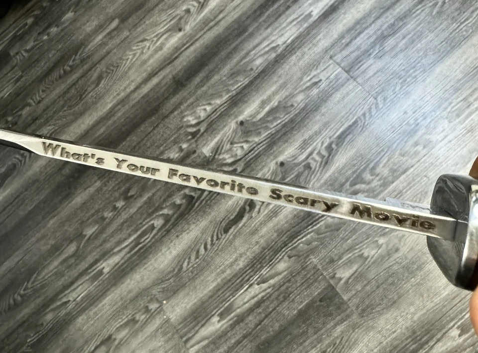 Buck 120 SCREAM Película Edición GhostFace! Foto 3 de 4