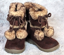 Faded Glory Baby Toddler Girls Tasseled Boots Size 4 Faux Fur Heart Buckle