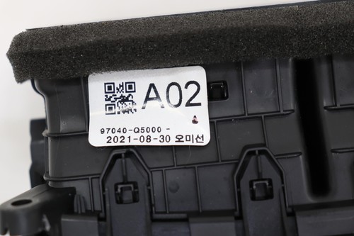 2021 - 2025 KIA SELTOS CENTER CONSOLE BACK PANEL AIR VENT GRILLE OEM 97040Q5000 - Picture 9 of 10