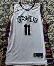 Panini Signs Kyrie Irving to Exclusive Deal 6