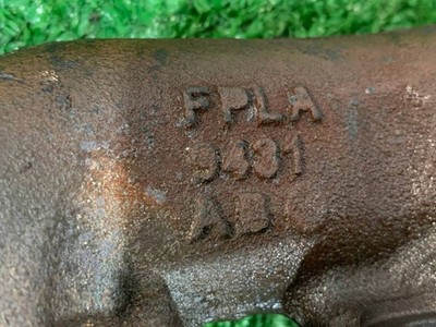 FPLA9431AB Collector Graduator Links Range Rover Sport L494 14-22