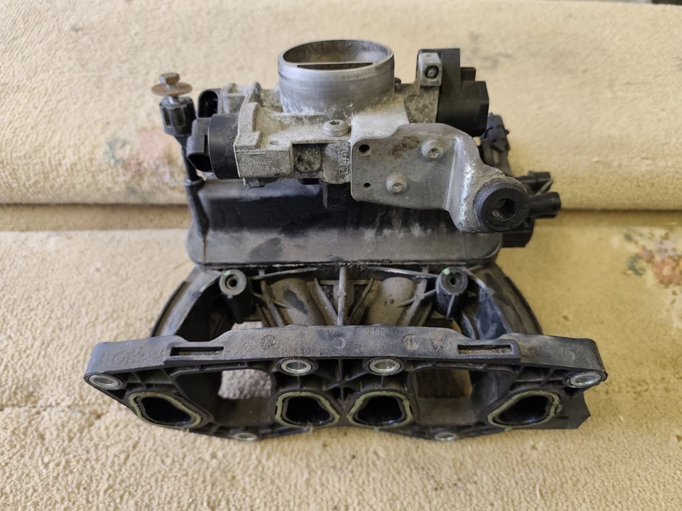 Carrocería del acelerador y colector de entrada Fiat Panda (169) Foto 2 de 4