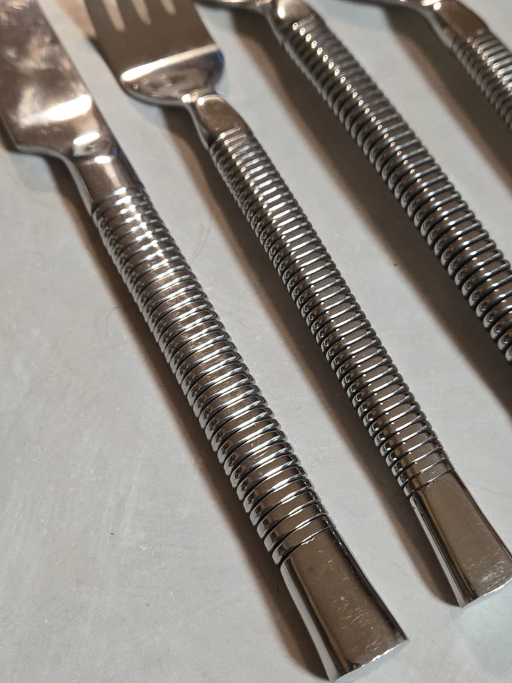 Retroneu Latitudes Stainless 18/10 Steel Flatware Service For 8 Industrial Twist - Image 2 of 4