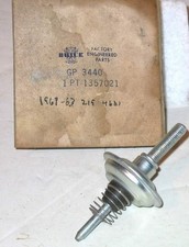1962-1963 Buick Skylark Special Nos 4bbl Dashpot 1357021