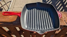 Le Creuset Cerise Red Enamel Cast Iron Grill Pan Double Spout Skillet #26 10.5”