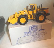 Conred 1:50 Komatsu Radlader WA 470-3 in OVP