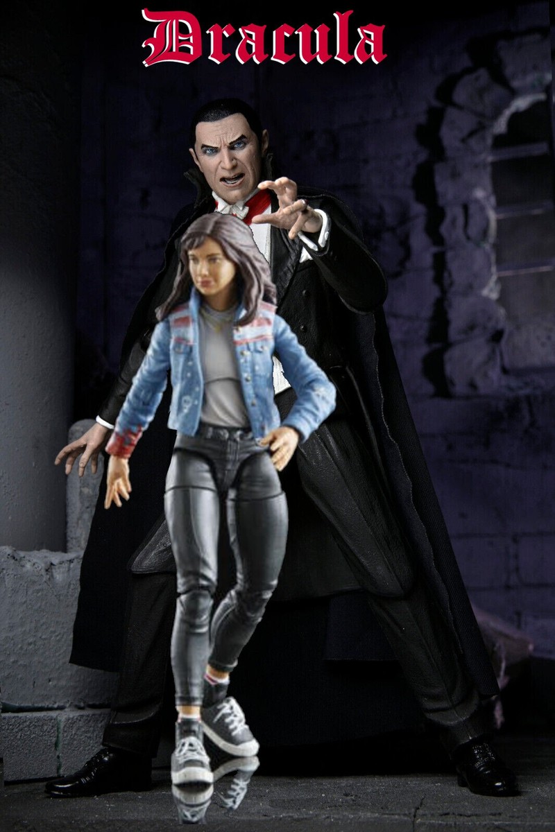 NECA Ultimate DRACULA & CURIOUS CAMPUS GIRL VAMPIRE HORROR 2