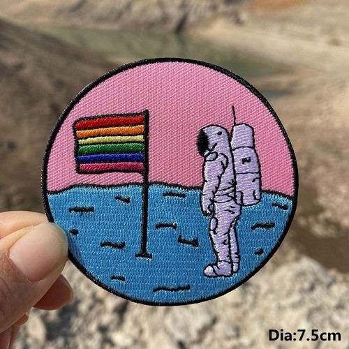 Toppe termoadesive UFO aliene - Ferro da cartone animato su toppa ricamata badge tessuto - Foto 22 di 49