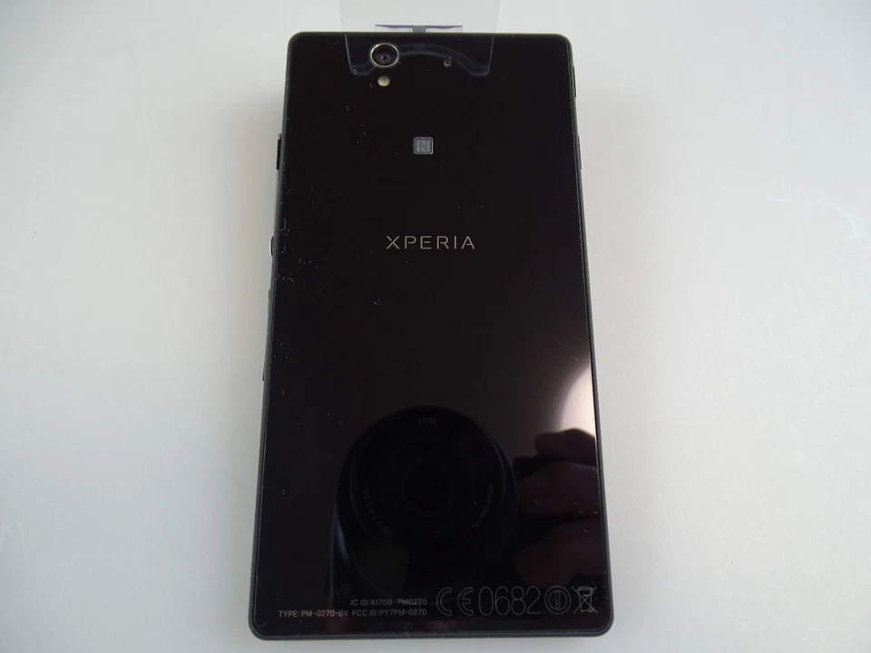 Sony Xperia Z C6603 16GB Schwarz! NEU! Ohne Simlock! Android Smartphone! RAR! - Bild 3 von 4