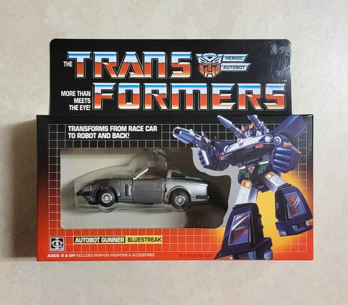 Transform G1 Reissue AUTOBOT CAR TOY ROBOT SILVERSTREAK | eBay