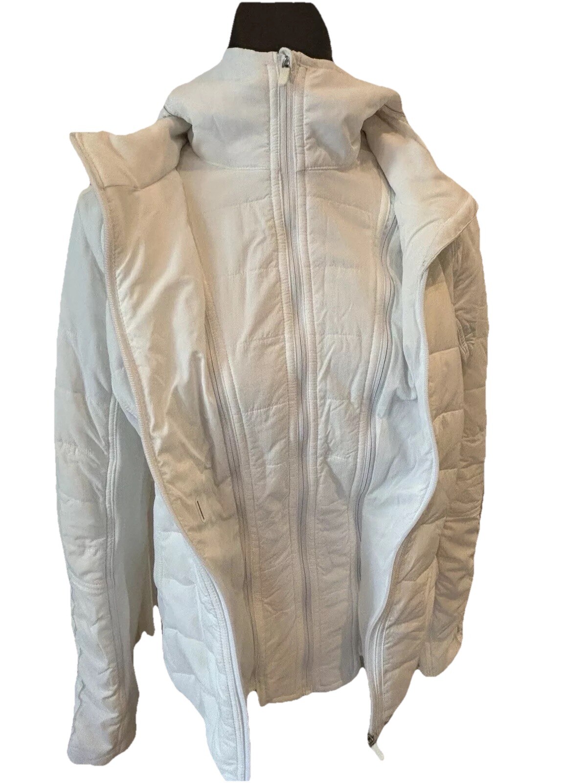 Lululemon White Quilted padding  Soft  Jacket ( 8… - image 1