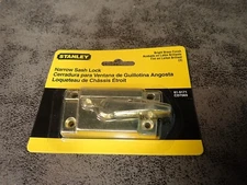 NEW Stanley 81-9171 Bright Brass Finish Narrow Sash Lock (BN356)