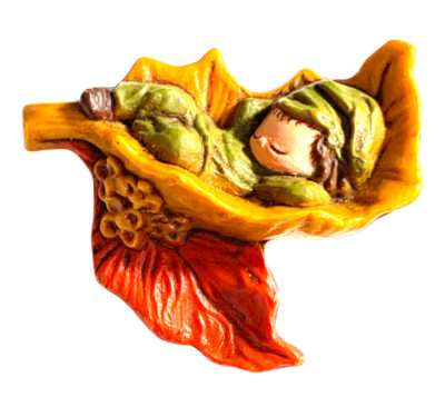 Hallmark 1970s Sleeping Pixie Pin Elf Baby Autumn Leaves Collectible Brooch
