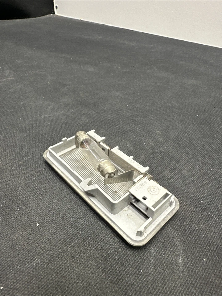 Оригинальный передний правый солнцезащитный козырек для BMW 330Ci 2001-2006 годов выпуска 140930 - Изображение 3 из 4