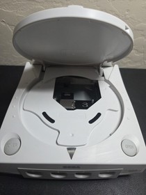 SEGA Dreamcast Console - White With GDEMU 64gb!