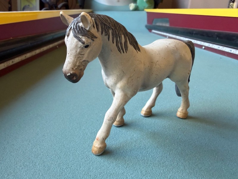 Schleich 2001 Lipizzaner Mare Figure Grey Farm Horse Retired Toy 13603 Figurine