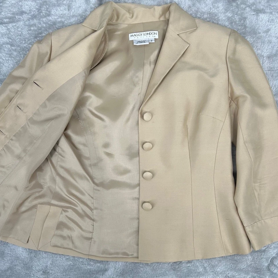 Conjunto Blazer Pantalones Maggy London Petite 100% Seda Dorado Claro Mujer Talla 2 Tostado Foto 2 de 4