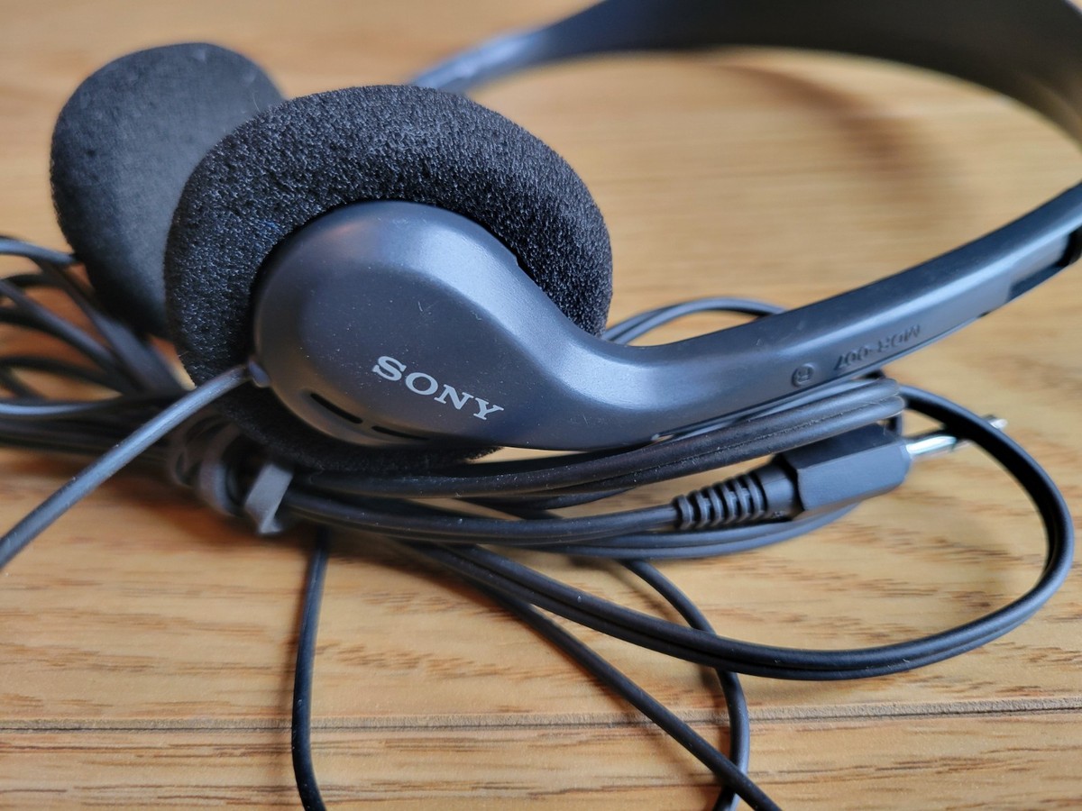 SONY MDR-007 Portable Headphones Fully Working Black Walkman Sport