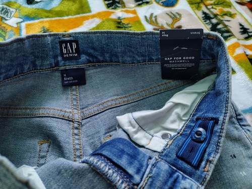 NWT Gap Kids Cotton Blend DENIM 2 PCS Stretch Jeans Shorts Size Youth 14 Boys - Picture 3 of 8