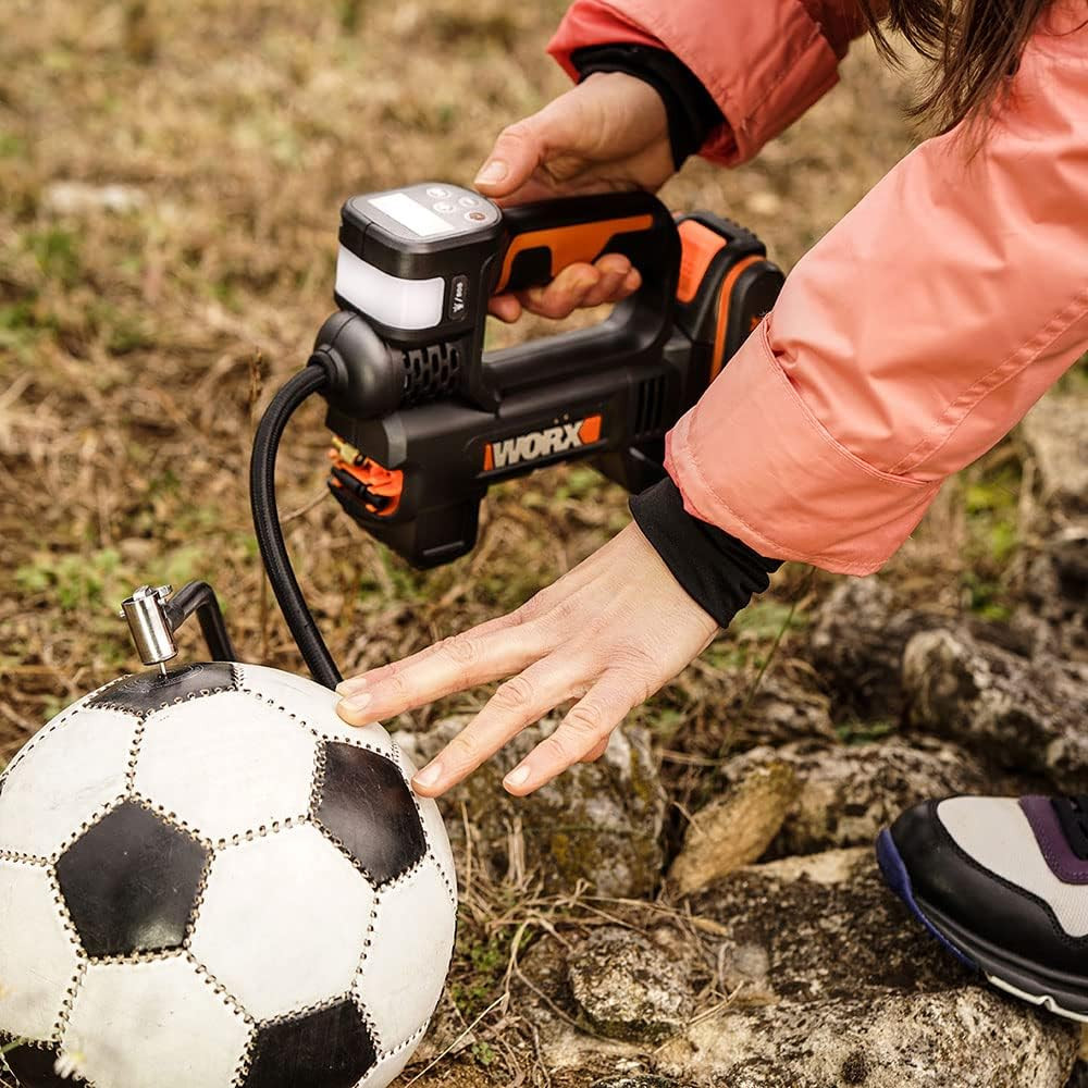 Mini Compressore Worx WX092.9 20V: Sicurezza in Viaggio 4-in-1 - 4