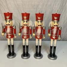 Lot of 4 Christmas Nutcrackers 8” Plastic Greenbrier International Red 