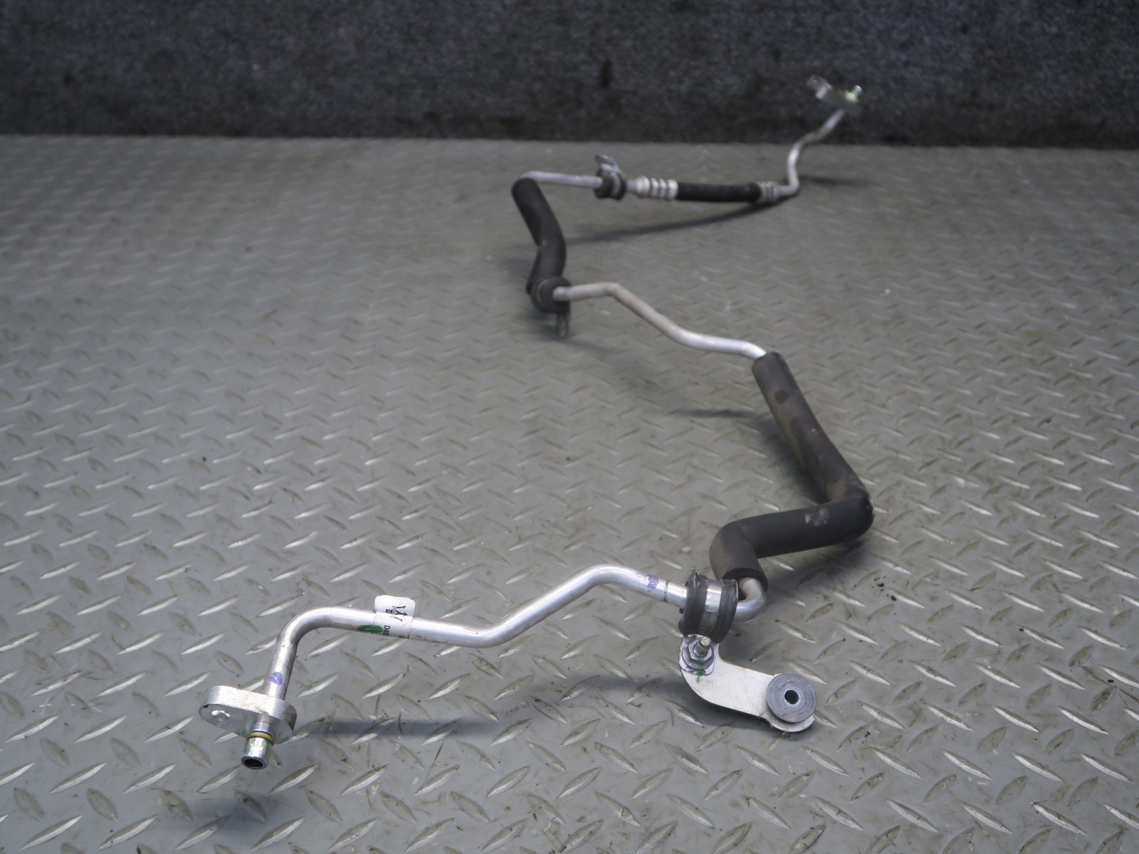 Maserati Ghibli S Q4 2014-2020 Ac hoses Set