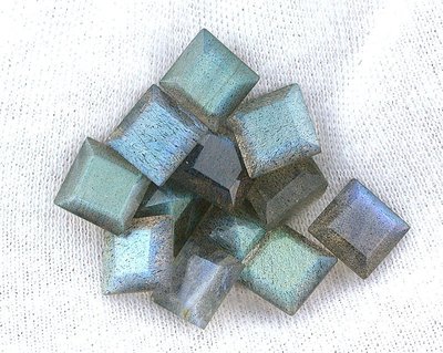One 8mm Square Cut Natural Labradorite Gem Stone Gemstone EBS7974
